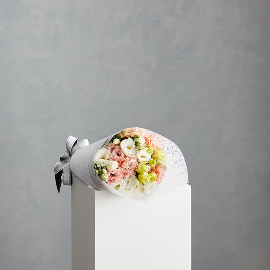 Lisianthus Wrap