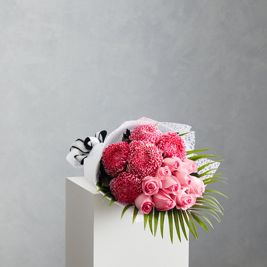 Disbud & Roses