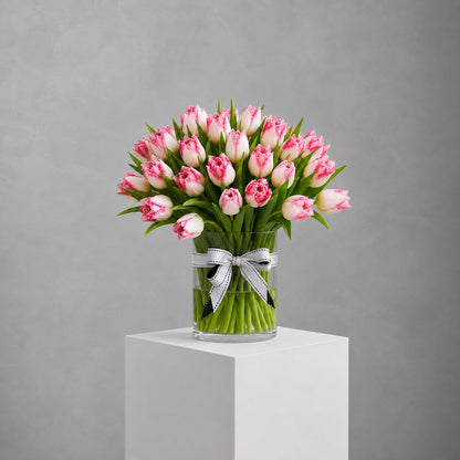Frilly Tulip Vase
