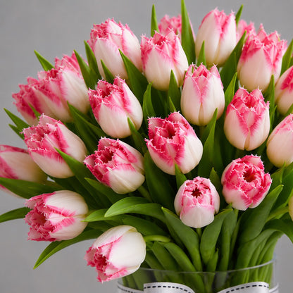 Frilly Tulip Vase